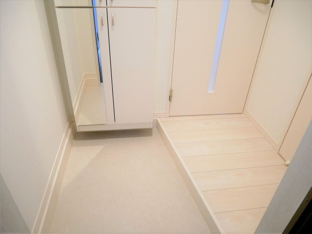 ＣＢ大宮グロースの玄関|別部屋参照写真