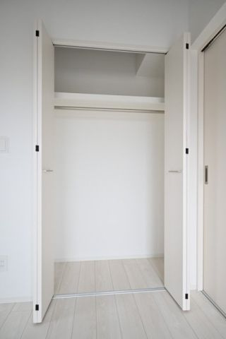 ＲＯＸＩＳ日暮里の収納