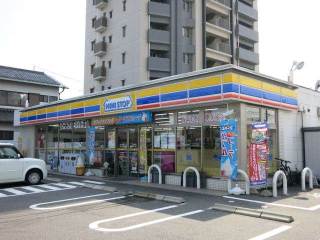 Ｄｅａｍｅｒ大門の周辺|ミニストップ岡崎大門店まで300m