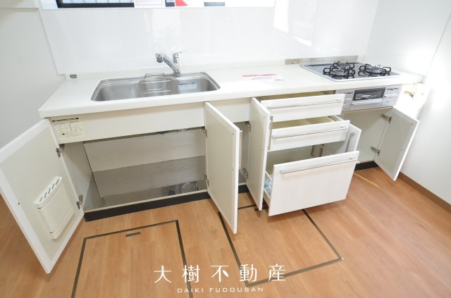 【キッチン】 | 綾瀬市落合北5丁目　中古戸建て【仲介手数料無料】