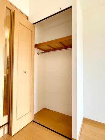 エスリード上本町北の収納