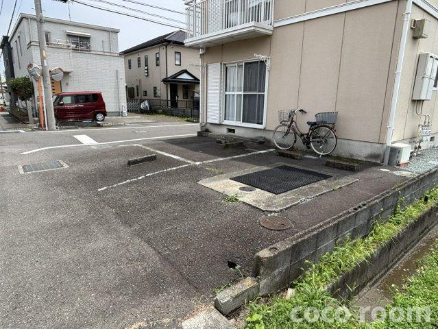 みすみハイツの駐車場