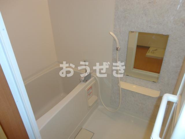 日向セントラルコートの浴室