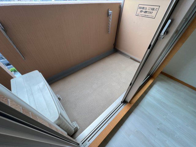 CITY SPIRE難波WESTのバルコニー