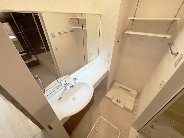 D-Room南小路の洗面所