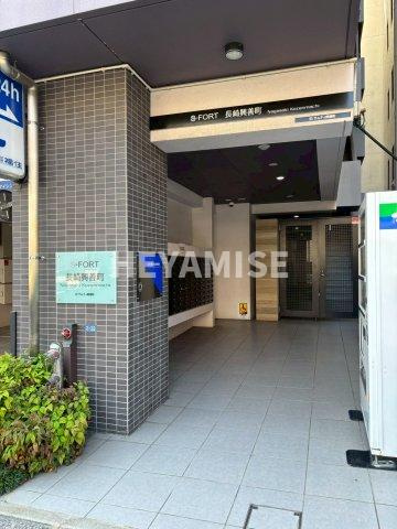 S-FORT長崎興善町のエントランス