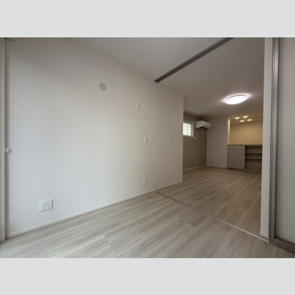 D-ROOM高井田元町の居間・リビング