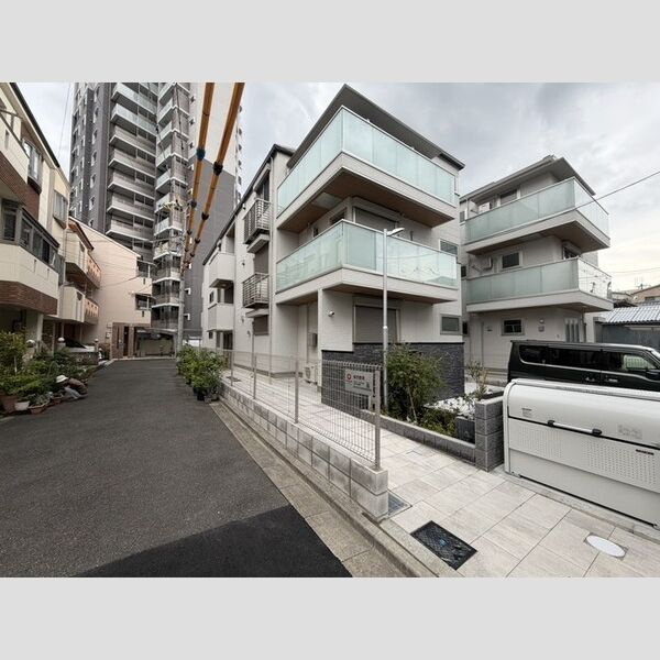 D-ROOM高井田元町の外観