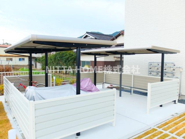サンフェリーチェ篠山の駐車場|屋根付きの駐輪場は無料で使用できます！