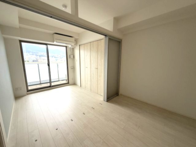 セラフィア神戸御影塚町の居間・リビング