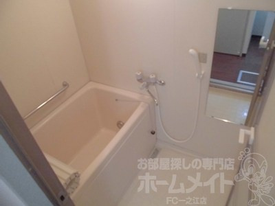 アメニティ芦田第3マンションの浴室