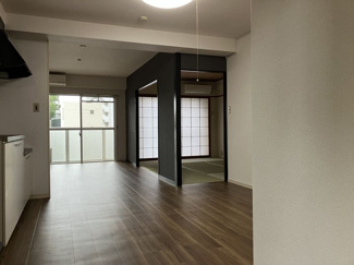 【洋室】 | 芦花パレス
