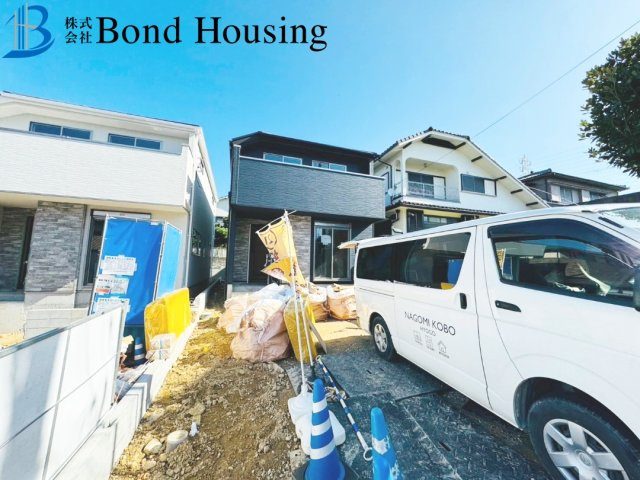 「LDK20帖以上」「並列2台駐車可」学が丘2期　2号棟