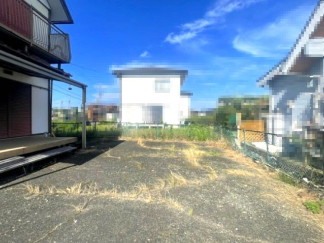 高島市永田中古戸建の駐車場