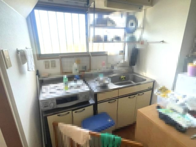 高島市永田中古戸建のキッチン