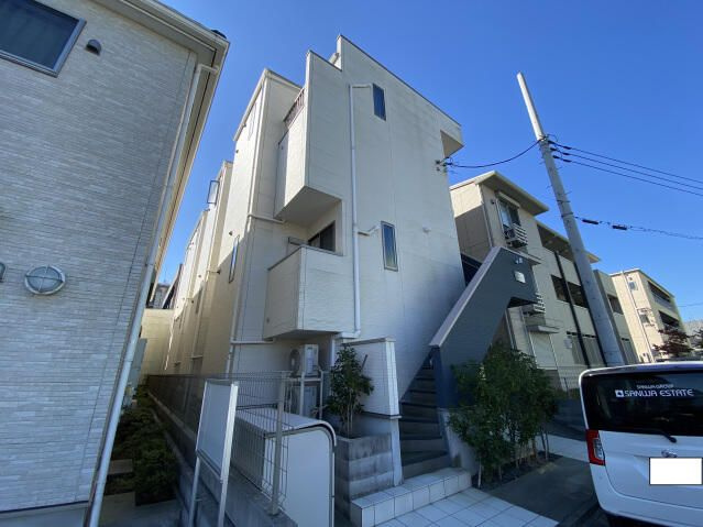 ＣＢ八潮プレシアの外観