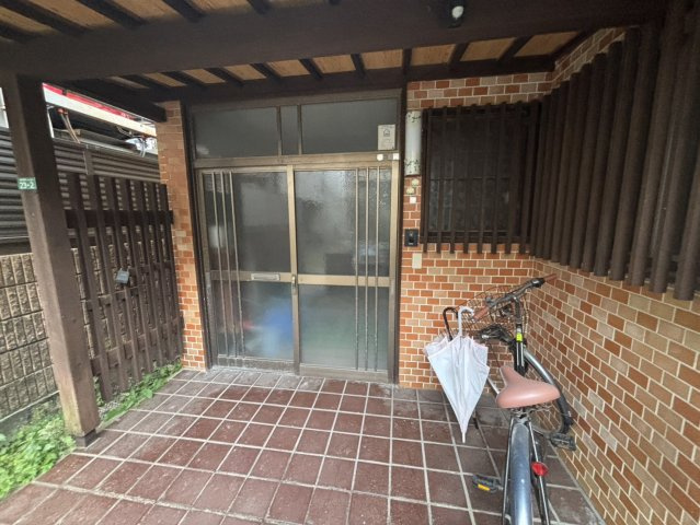【玄関】 | 春日市春日原北町2丁目戸建