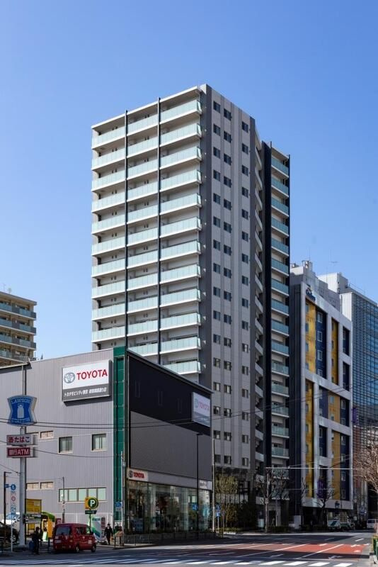 ＬＩＧＨＴ　ＴＥＲＲＡＣＥ　新宿御苑の外観