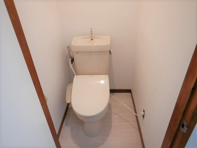 マコトマンションのトイレ