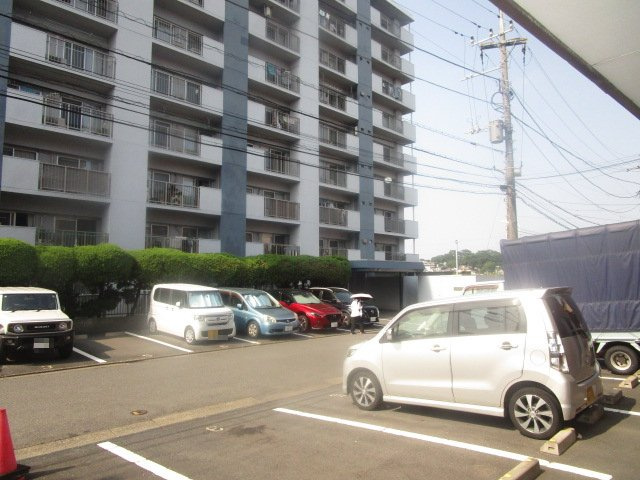 川崎市高津区下野毛１丁目の倉庫
