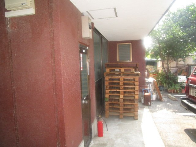 川崎市高津区下野毛１丁目の倉庫