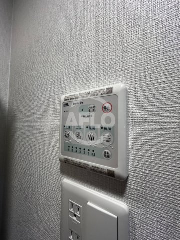 エスリード新大阪アヴァンの洗面所|エスリードレジデンス東三国デュオ　浴室乾燥機