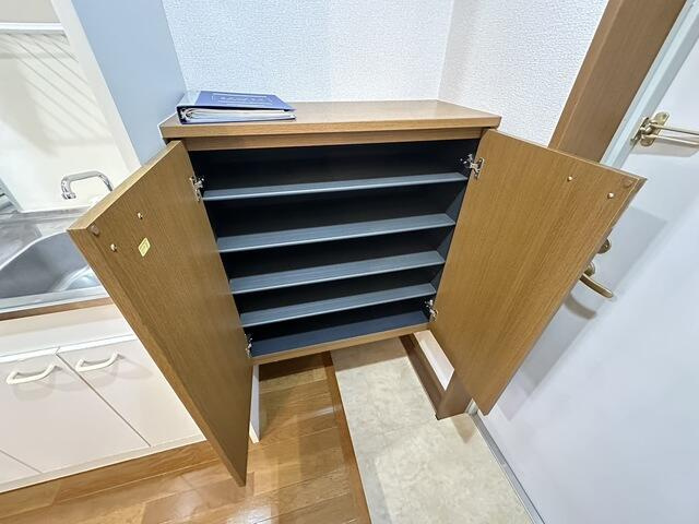 シャナイア愛宕の収納