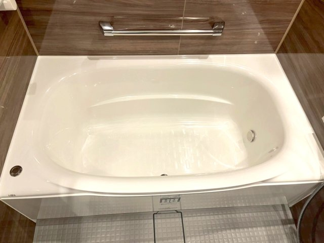 プラウドタワー神戸垂水の浴室|きれいなお風呂です