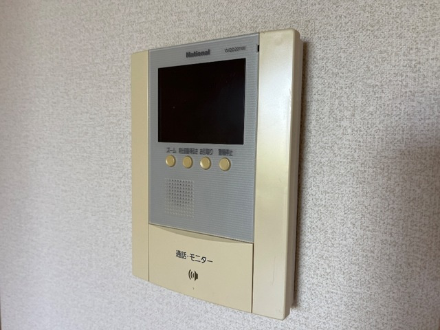 モンテ・アンヴェリーノのセキュリティ|カメラ付インターホン