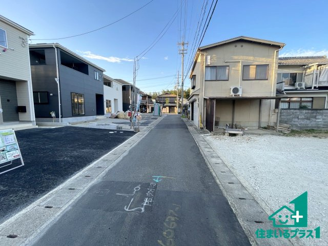 ★京都市西京区大原野灰方町　第1期　新築一戸建ての前面道路含む現地写真|駅やスーパー、小学校・中学校等日常生活に欠かせない情報や道のりもご紹介いたしますのでお気軽にご相談ください。