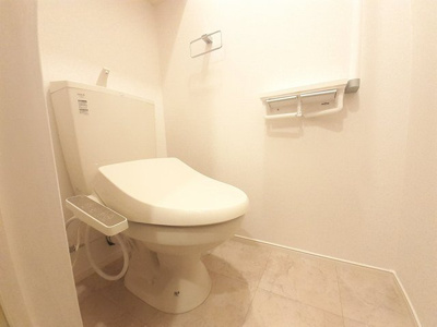 【トイレ】 | パルテールⅢ | トイレです