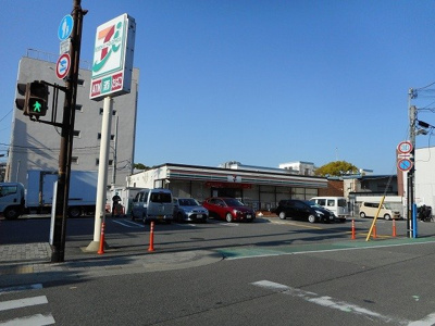 【周辺】 | フラットワン | セブンイレブン明石山下町店まで450m