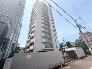 【外観】 | リビオ住ノ江駅前 | ゆったりとくつろげる綺麗な浴室ですよ！時間短縮でシャワーだけの方も多いですが、一日の疲れを癒すため湯船に浸かれば心身ともにリラックスできますね♪