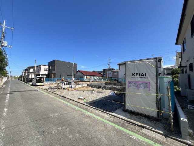 新築　高崎市吉井町1期　1号棟の前面道路含む現地写真|北側接道幅員約4.4ｍ