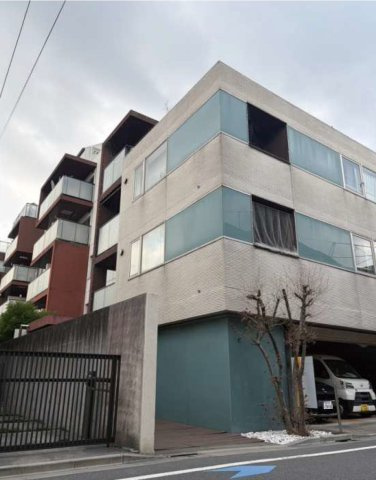 ＦＯＲＴＩＳ池上の外観|「池上」駅徒歩５分！徒歩圏内にスーパー等があり生活住環境良好な平成１８年築の耐震基準適合マンション、ＦＯＲＴＩＳ池上は即日現地案内可能となっておりますので、お気軽にお問い合わせください！