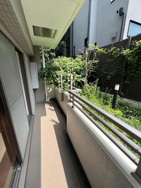 日神デュオステージ小竹向原のバルコニー