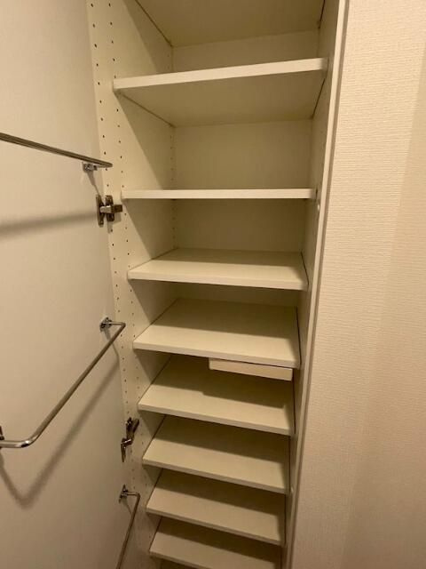 メイクス氷川台アジールコートの収納