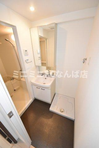 アーデン谷町の洗面所