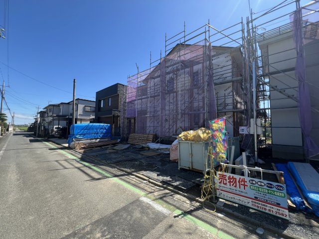 新築　高崎市吉井町1期　2号棟の前面道路含む現地写真|北側接道幅員約4.4ｍ