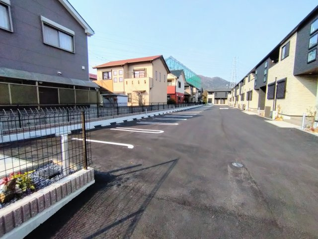 【駐車場】 | サンリットⅡ　（和歌山市内原）