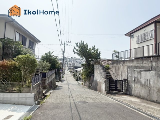 明石市東朝霧丘　中古戸建のバルコニー|●年中無休：当日予約可●一戸建ての多いエリア、静かで落ち着いた雰囲気です！