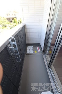 アヴァンス江戸川 のバルコニー