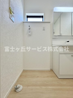 【ランドリースペース】 | 藤枝市上当間 2期 新築一戸建て | 洗濯機置き場です