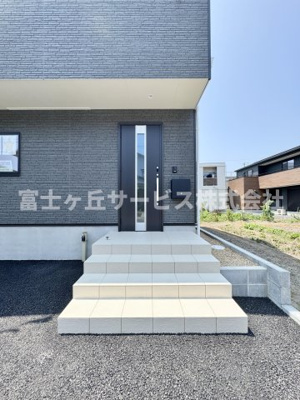 【エントランス】 | 藤枝市上当間 2期 新築一戸建て | エントランスです