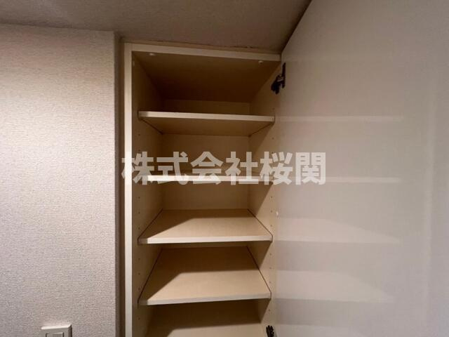 ラ・エテルノ横浜関内の収納|下足入れ 