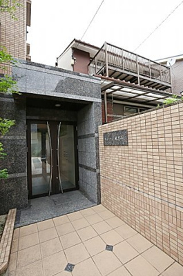【エントランス】 | ステージ覚王山