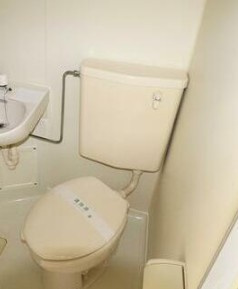 ペティパレス薬園台のトイレ