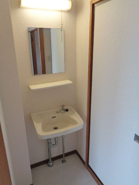 シティハイム　サワノの洗面所|忙しい朝に嬉しい独立洗面化粧台