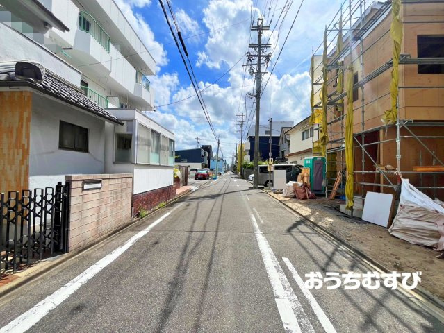 北区生駒町125②(全2棟)の前面道路含む現地写真