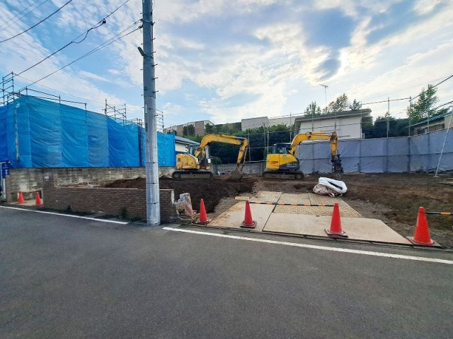 【外観】 | 東久留米市南沢5丁目　建築条件無売地　全4区画　(保谷店) | 小学校まで徒歩4分。低学年のお子様も通いやすい距離。